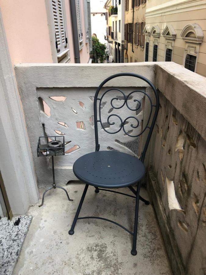Emma Home Adiacente Alla Piazza Ducale 비제바노 외부 사진
