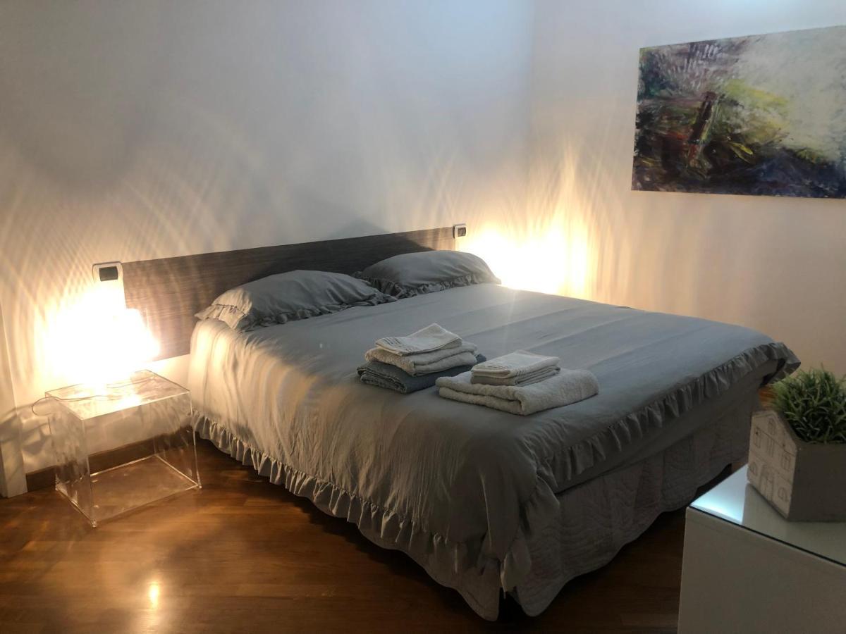 Emma Home Adiacente Alla Piazza Ducale 비제바노 외부 사진