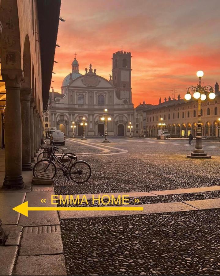 Emma Home Adiacente Alla Piazza Ducale 비제바노 외부 사진