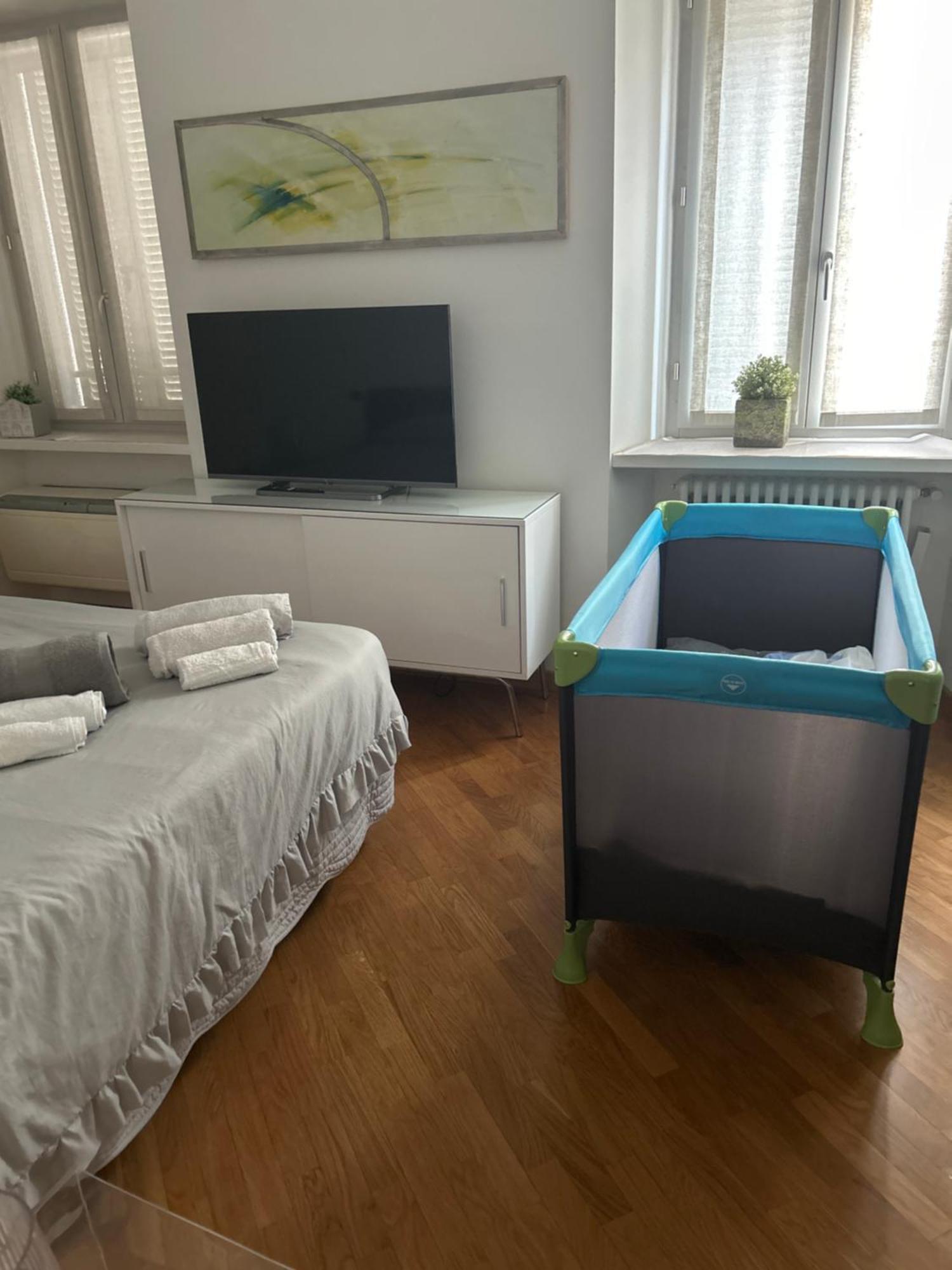 Emma Home Adiacente Alla Piazza Ducale 비제바노 외부 사진